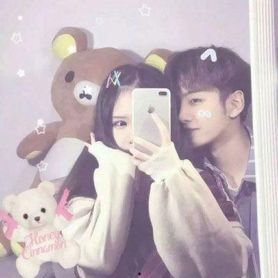 网红情侣有哪些,甜蜜瞬间，爱情故事大盘点